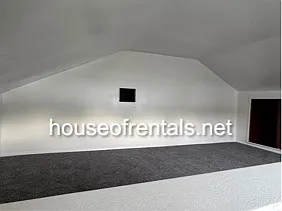 213 N 19th St #1 — Photo 10