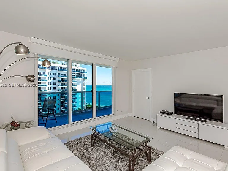 2301 Collins Ave #1416 — Photo 23