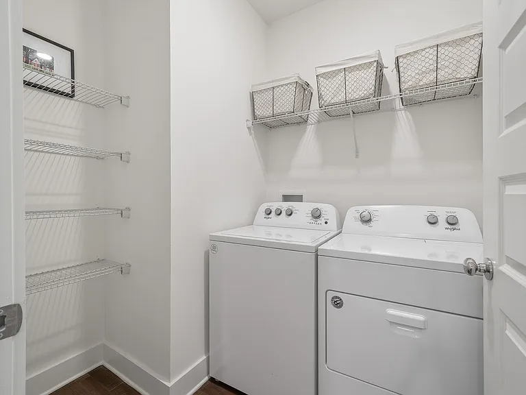 236 Huntley Knoll Pl — Photo 18