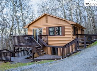 520 Running Deer Trl, Boone, NC 28607