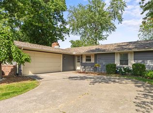 4916 Maple Ridge Dr, Fort Wayne, IN 46835