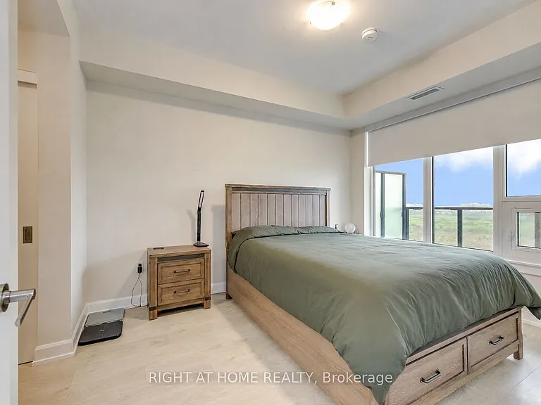 3200 William Coltson Ave #521 — Photo 12