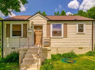 1243 Greenfield Dr, Clarksville, TN 37040