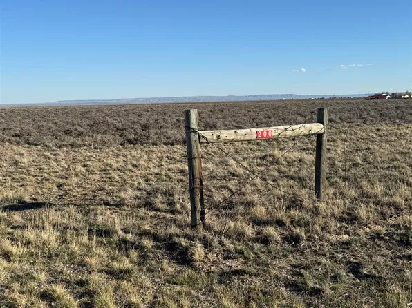 200 Paradise Valley Rd, Riverton, WY 82501