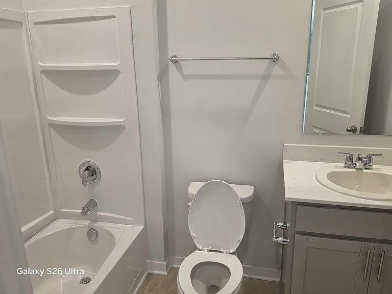 162 Lorrimore Dr — Photo 13