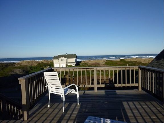 Deck and ocean View
