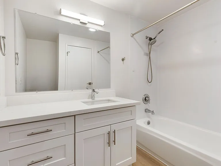 Lawton Park Villas- One month free- 2 Bed / 2 Bath Space to Live, Room to Breathe, All Yours. Mag... — Photo 47