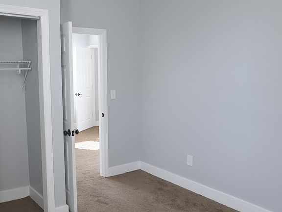 4th image of 27 E 18th St Floor 2