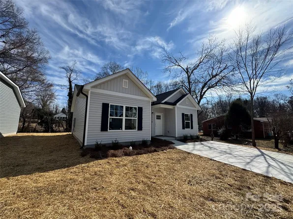 1114 Kenly St, Salisbury, NC 28144