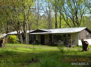 75 Goldwood Dr, Fletcher, NC 28732