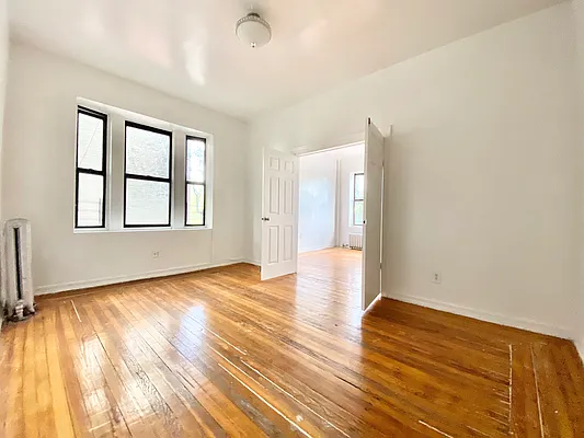 Rented by Bohemia Realty Group | media 13