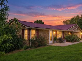 2035 Doe Creek Rd, Irvine, KY 40336
