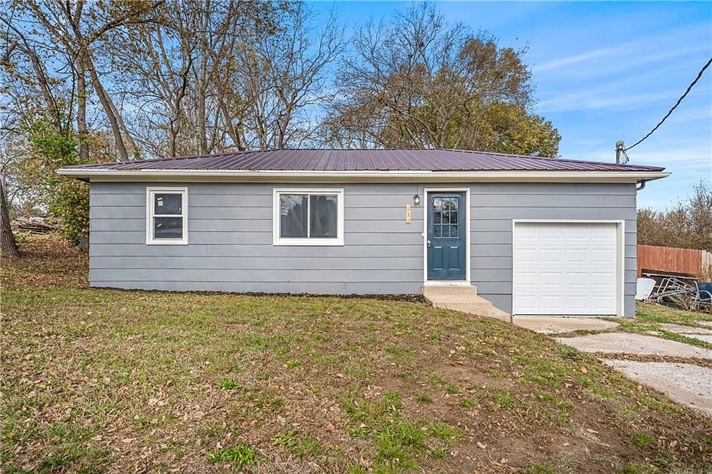 212 E Buchanan St, Richmond, MO 64085 MLS 2458669 Zillow