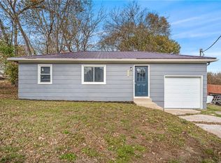 212 E Buchanan St, Richmond, MO 64085