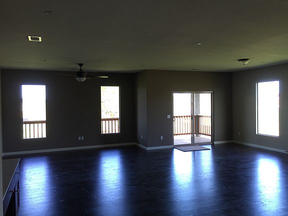 5th image of 2230 Newman Hill Dr