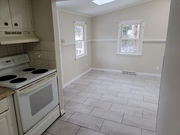 5th image of 1708 Birmingham Ave