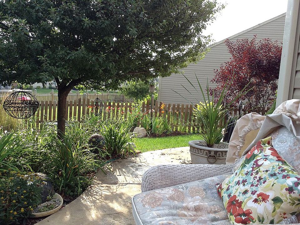 2nd image of 11208 Beardsley Way