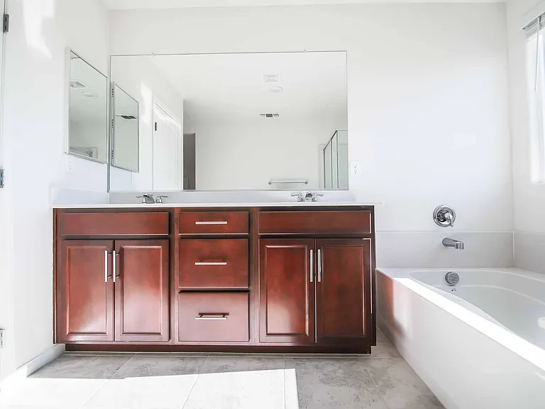 7087 Baza Ave — Photo 18