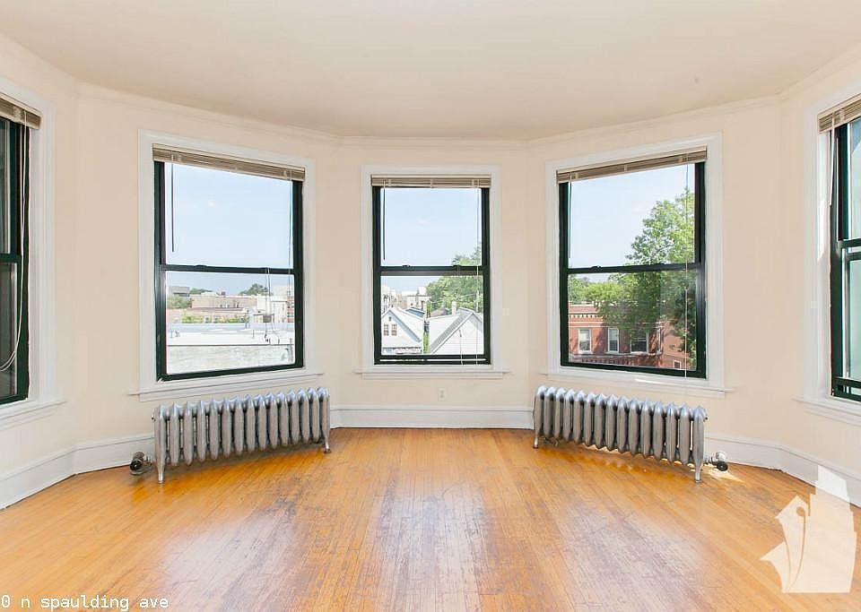 1st image of 2330 N Spaulding Ave #828