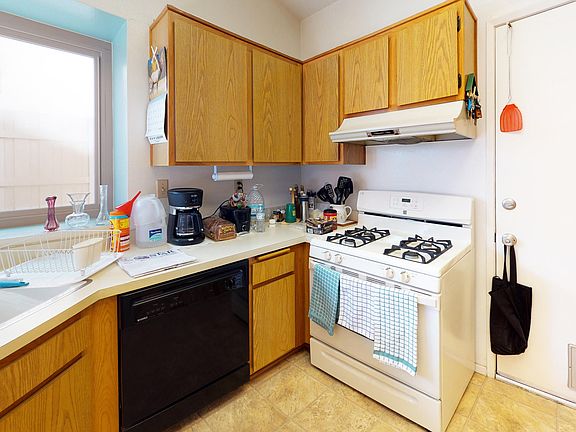 3rd image of 259 Ute Ln