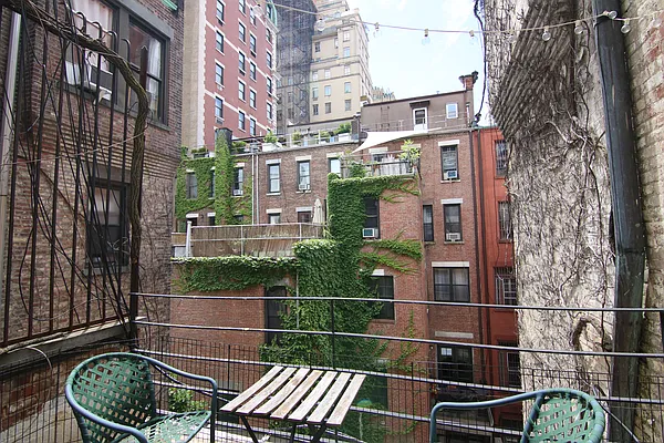 Rented by Guidance Realty Corp. | media 8