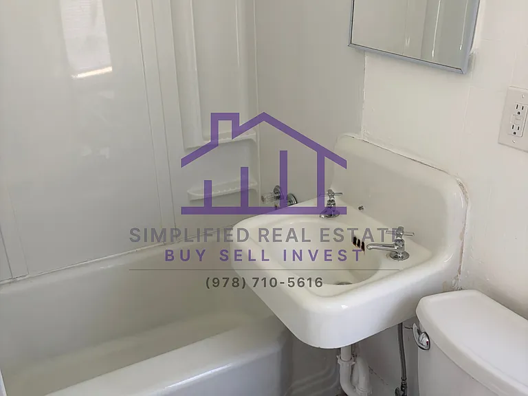 252 East Ave #1 — Photo 9