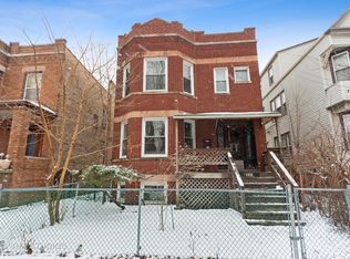 3832 N Central Park Ave, Chicago, IL 60618