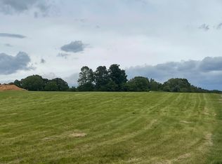 1158 Maxwell Branch Rd, Cottontown, TN 37048