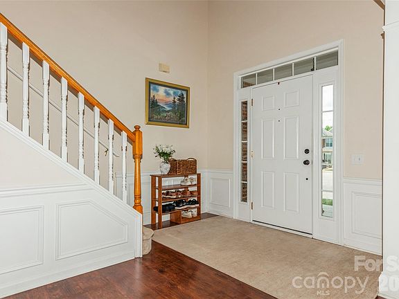 4th image of 18302 Victoria Bay Dr