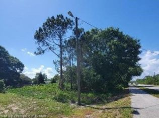 769 Memorial Dr, Sebring, FL 33870