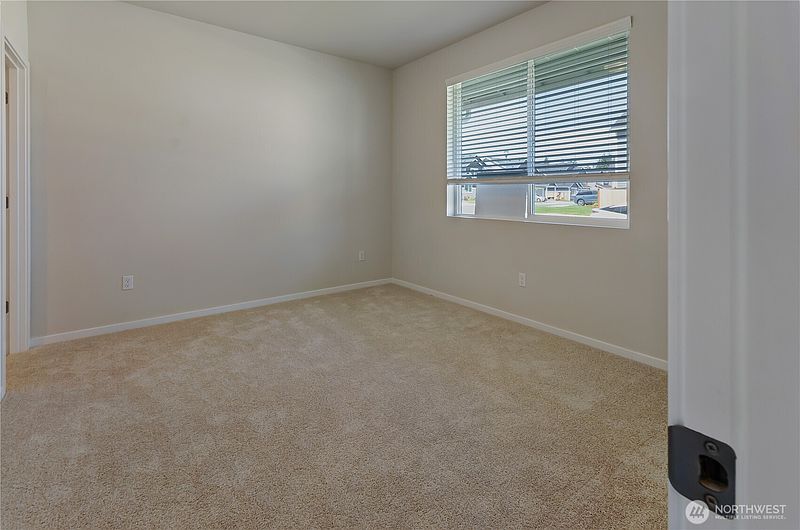 5th image of 18302 37th Avenue Ct E