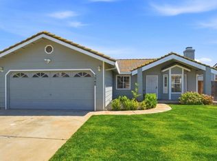 3848 Prince George Ln, Riverbank, CA 95367