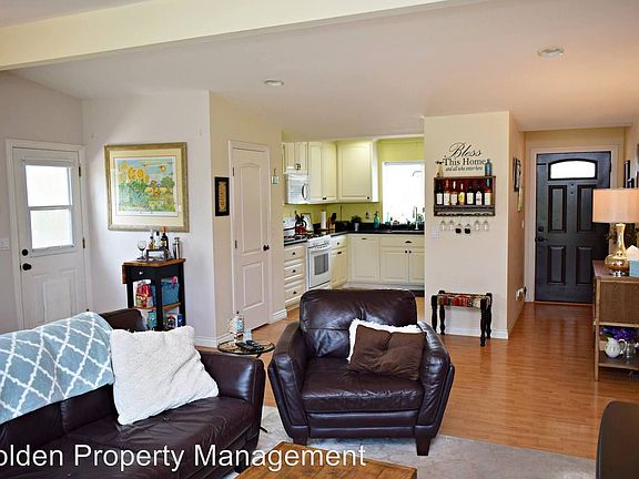 3rd image of 6228 Lake Alturas Ave