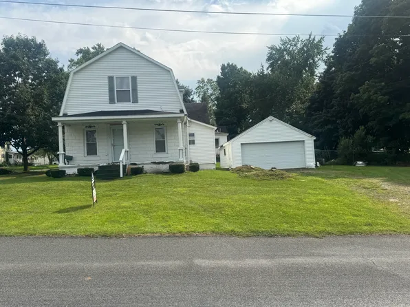 121 E Isabelle St, Belding, MI 48809