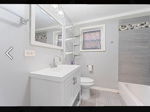 3rd image of 1019 S 13th Ave #G