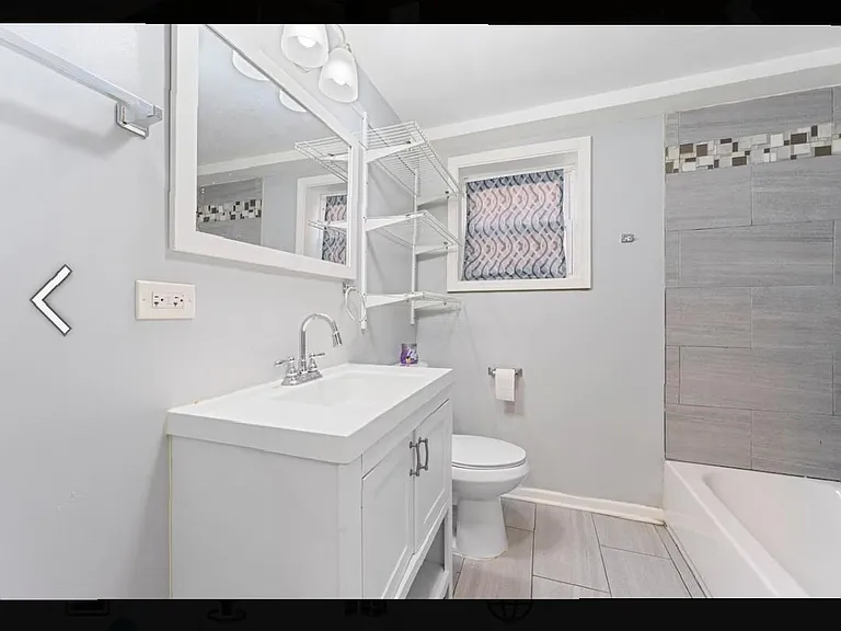 1019 S 13th Ave #G — Photo 5