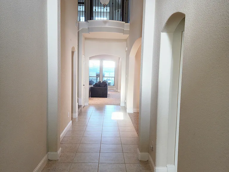 813 Warwick Blvd — Photo 12