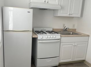 624 Fulton St #4, Redwood City, CA