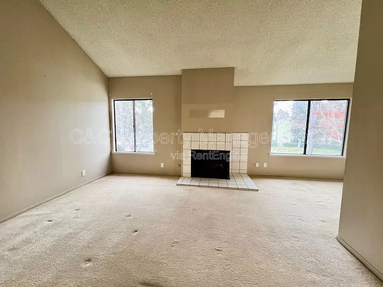 2890 Huntington Blvd #121 — Photo 4