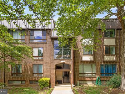 128 Roberts Ln APT 301, Alexandria, VA, 22314