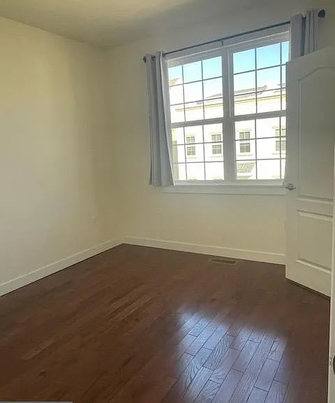120 Prince George St — Photo 18