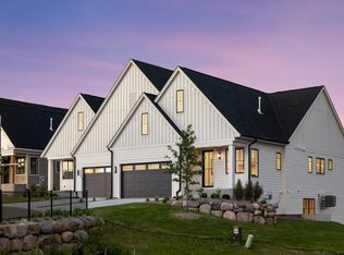 5655 Buffington Ln #5565, Excelsior, MN 55331