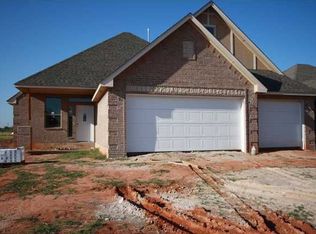 12101 SW 18th St, Yukon, OK 73099