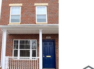 751 N 40th St, Philadelphia, PA 19104