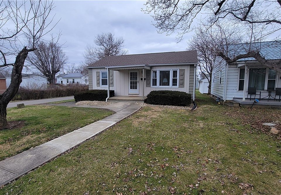 1st image of 707 Grove Ave