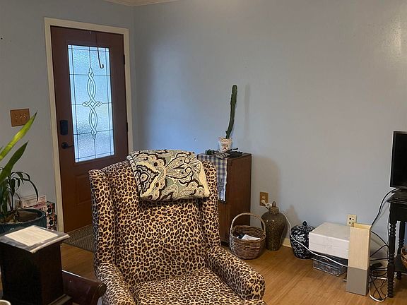 3rd image of 6301 Stoker Dr