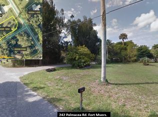 242 Palmacea Rd, Fort Myers, FL 33905