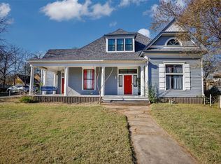 1015 N Dixon St, Gainesville, TX 76240