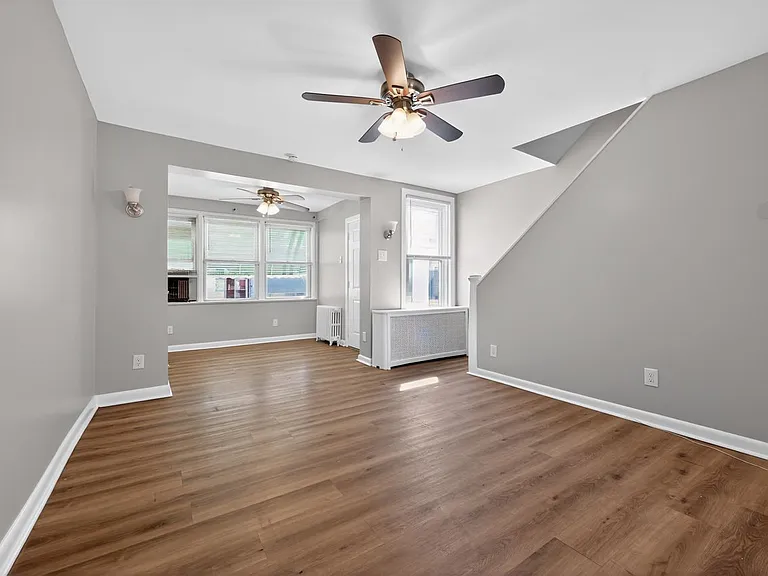 5918 Malta St — Photo 1
