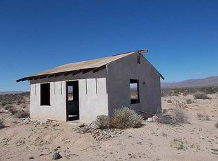 Hayfield Ln, Twentynine Palms, CA 92277